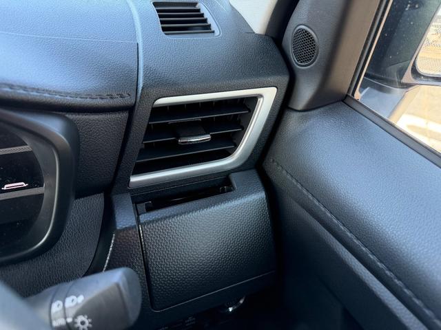 ルーミー 1.0 カスタム G-T 純正メモリーナビゲーション/ 助手席エアバック 禁煙 両側オートスライドドア スマートキープッシュスタート LEDライト クルコン ワンセグテレビ 点検記録簿 ETC付 アルミホイール キーレス ドラレコ ナビ&TV エアバッグ(22枚目)