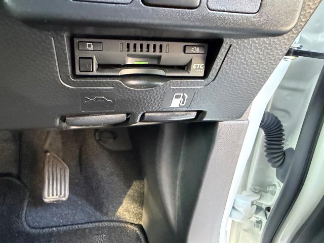 ルーミー 1.0 カスタム G-T 純正メモリーナビゲーション/ 助手席エアバック 禁煙 両側オートスライドドア スマートキープッシュスタート LEDライト クルコン ワンセグテレビ 点検記録簿 ETC付 アルミホイール キーレス ドラレコ ナビ&TV エアバッグ(23枚目)