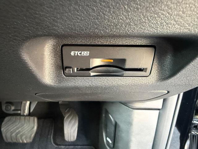 エクストレイル 1.5 G e-4ORCE 4WD純正メモリーナビゲーション ガラスルーフ 1オーナー パークアシスト 禁煙 LEDヘッドランプ ナビTV スマートキー レーダークルーズ LKA キーフリー ETC 4WD アルミホイール メモリーナビ 記録簿 バックカメラ(38枚目)