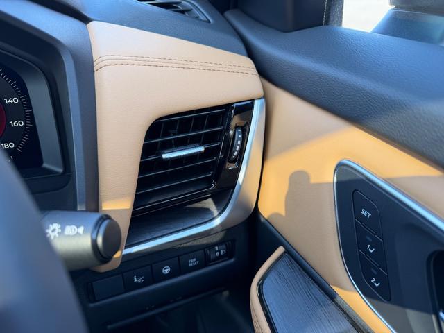 エクストレイル 1.5 G e-4ORCE 4WD純正メモリーナビゲーション ガラスルーフ 1オーナー パークアシスト 禁煙 LEDヘッドランプ ナビTV スマートキー レーダークルーズ LKA キーフリー ETC 4WD アルミホイール メモリーナビ 記録簿 バックカメラ(43枚目)