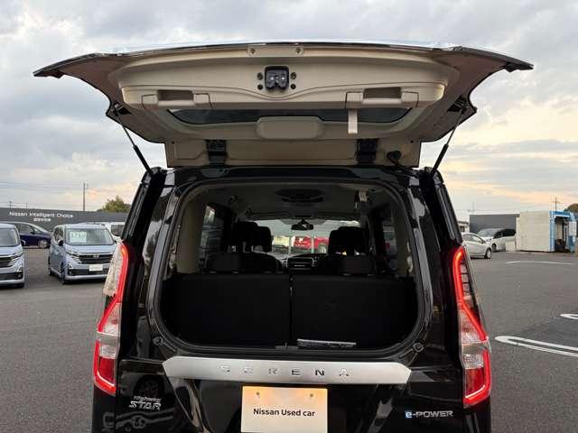 セレナ 1.2 e-POWER ハイウェイスター V 純正メモリーナビゲーション/フルセグTV/後 360°カメラ エマジェンシーブレーキ パーキングアシスト スマキー バックカメラ 禁煙 LED レーンアシスト 点検記録簿付 ドラレコ イモビ サイドカーテンエアバック フルオートエアコン ナビTV(10枚目)