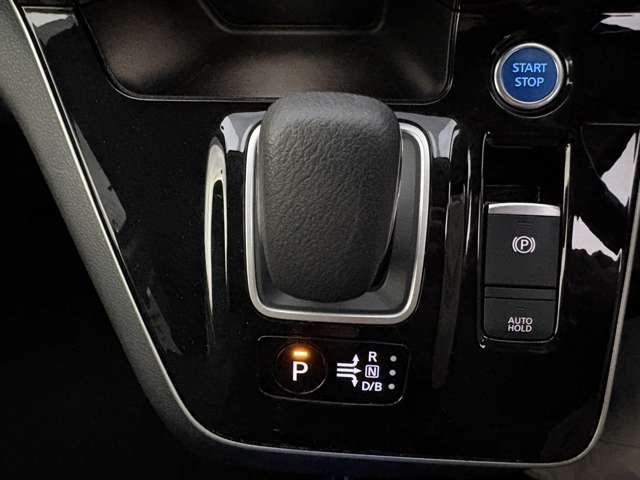 セレナ 1.2 e-POWER ハイウェイスター V 純正メモリーナビゲーション/フルセグTV/後 360°カメラ エマジェンシーブレーキ パーキングアシスト スマキー バックカメラ 禁煙 LED レーンアシスト 点検記録簿付 ドラレコ イモビ サイドカーテンエアバック フルオートエアコン ナビTV(19枚目)