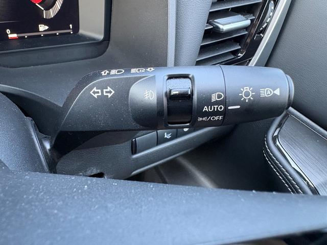 オートライト　フォグランプ操作スイッチ　ハイビームアシスト