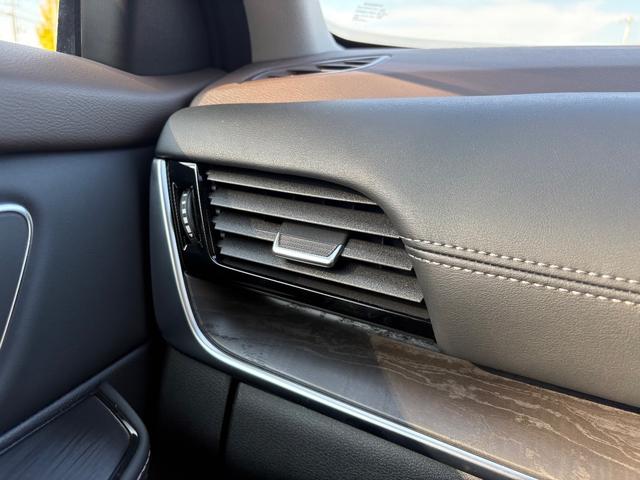 助手席　エアコン吹き出し口