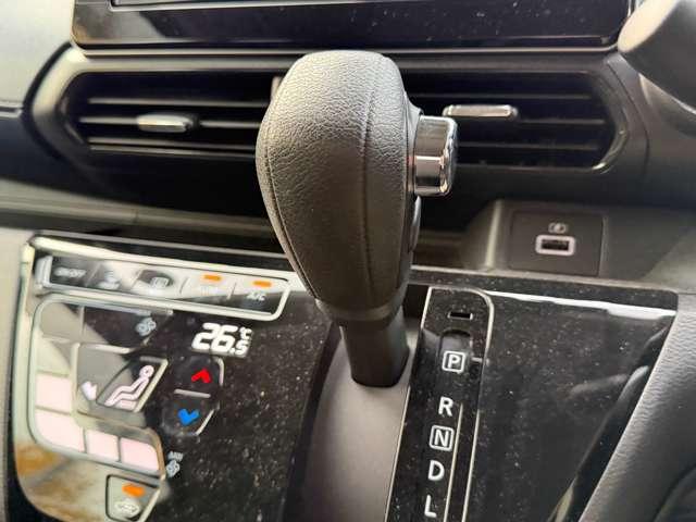 デイズ ６６０　ハイウェイスターＸ　純正メモリーナビゲーション／フルセグＴＶ／ア　ブレーキサポート　禁煙　全周囲カメラ　ＬＥＤ　ドライブレコーダー　イモビライザー　インテリジェントキー　バックカメラ　ナビＴＶ　アイドリングストップ　オートエアコン　デュアルエアバッグ　記録簿　ＡＢＳ（17枚目）