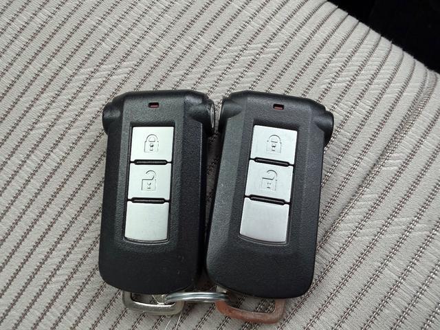 デイズルークス ６６０　Ｘ　純正メモリーナビゲーション／アラウンドビ　プリクラッシュ　全周囲　アイドリングストップ機能　禁煙　Ｓキー　ナビＴＶ　イモビライザー　点検記録簿付　運転席エアバック　デュアルエアバッグ　バックカメラ　フルオートエアコン　パワーウィンドウ　ＡＢＳ（42枚目）