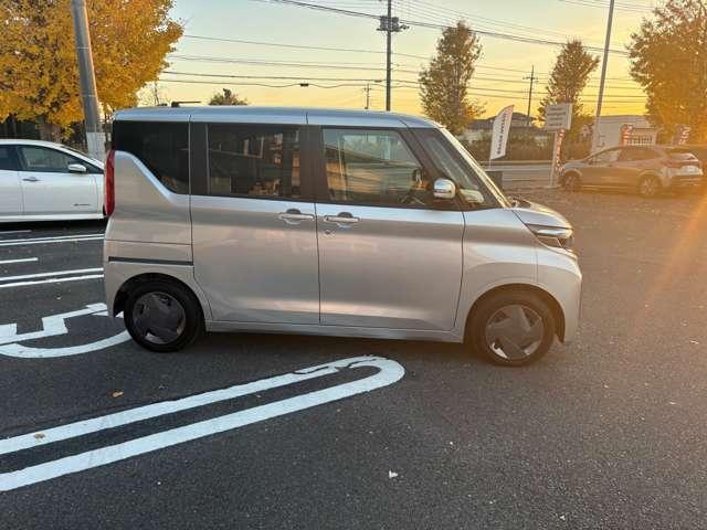 ルークス ６６０　Ｘ　純正メモリーナビゲーション／フルセグＴＶ／ア　アラモニ　前後衝突軽減ブレーキ　禁煙　スマートキー　定期点検記録簿　キーフリー　ｉ－ｓｔｏｐ　フルオートエアコン　パワーウインドウ　ＬＥＤ　バックカメラ　盗難防止　カーテンエアバッグ　Ｗエアバック（8枚目）