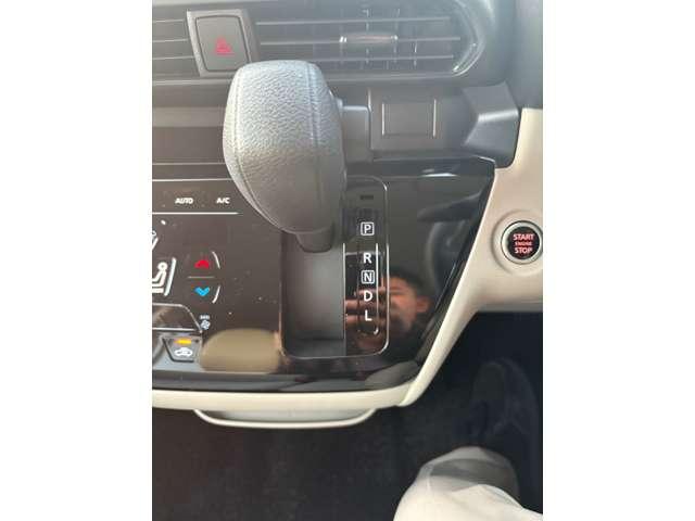 ルークス ６６０　Ｘ　純正メモリーナビゲーション／フルセグＴＶ／ア　アラモニ　前後衝突軽減ブレーキ　禁煙　スマートキー　定期点検記録簿　キーフリー　ｉ－ｓｔｏｐ　フルオートエアコン　パワーウインドウ　ＬＥＤ　バックカメラ　盗難防止　カーテンエアバッグ　Ｗエアバック（17枚目）