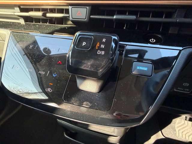 サクラ Ｘ　ワイド保証１年付（期間中走行距離無制限）　アラウンドヴューモニター　運転席エアバック　ＡＡＣ　ＬＥＤヘッドランプ　スマートキー　ＥＴＣ　盗難防止システム　禁煙車　キーレスエントリー　ワンオーナー　バックモニター　パワーステアリング　ＡＢＳ（17枚目）