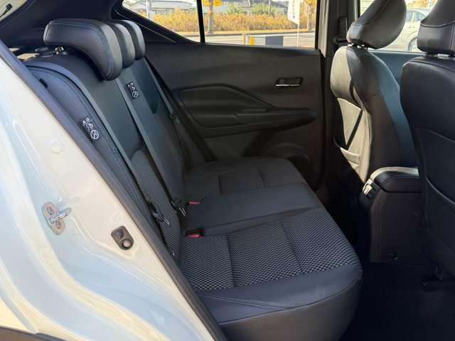 キックス １．２　Ｘ　（ｅ－ＰＯＷＥＲ）　社外メモリーナビゲーション／ＴＶ／アラウンド　ナビ＆ＴＶ　追従クルコン　スマートキー　ＬＥＤヘッド　レーンアシスト　パワーステアリング　禁煙車　盗難防止システム　ＥＴＣ　整備記録簿有　メモリーナビ　サイドエアバッグ　アルミ　ＡＡＣ　キーレス（11枚目）