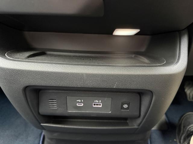 セレナ １．４　ｅ－ＰＯＷＥＲＡＵＴＥＣＨ純正メモリーナビゲーション　スマートキー　アラウンドモニター　車線逸脱警報　ＬＥＤライト　ワンオーナー　両側パワースライドドア　禁煙　バックモニター　メモリーナビ　ＥＴＣ　記録簿　アルミホイール　レーダークルーズ（50枚目）