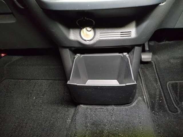 デイズ ハイウェイスター　Ｘ　アラウンドビューモニター（ルームミラー表示）　ＬＥＤヘッドライト＆ＬＥＤフォグランプ　ハイビームアシスト　オートエアコン　エマブレ　車線逸脱　踏み間違い　障害物ソナー　ＳＯＳスイッチ（19枚目）