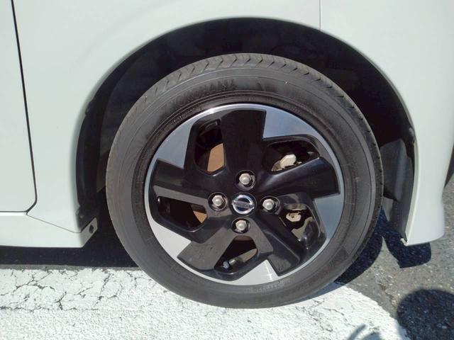 ルークス ハイウェイスターＸプロパイロットエディション　プロパイロット　純正９インチナビ　全周囲カメラ　両側電動スライドドア（ハンズフリー機能付き）　エマブレ　車線逸脱　踏み間違い　障害物ソナー　ＳＯＳスイッチ　電制パーキングブレーキ　オートホールド（57枚目）