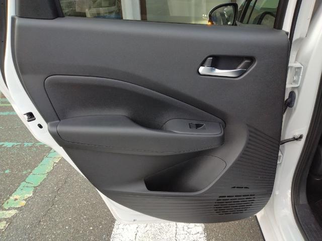 ノート X プロパイロット 純正9インチナビ アラウンドビューモニター エアロスタイル LEDヘッドライト&LEDフォグ インテリルームミラー 前後ドラレコ ETC2.0 SOSスイッチ 電制パーキングブレーキ(42枚目)