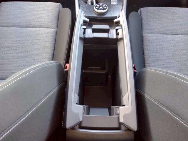 エクストレイル X e-4ORCE エクストリーマーX 当社試乗車を販売 4WD プロパイロット 純正12.3インチナビ 全周囲カメラ LEDヘッドライト&フォグ リヤフォグ 電動シート 前後シートヒーター ステアヒーター 電動リヤゲート SOSスイッチ(19枚目)