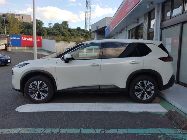 エクストレイル X e-4ORCE エクストリーマーX 当社試乗車を販売 4WD プロパイロット 純正12.3インチナビ 全周囲カメラ LEDヘッドライト&フォグ リヤフォグ 電動シート 前後シートヒーター ステアヒーター 電動リヤゲート SOSスイッチ(25枚目)