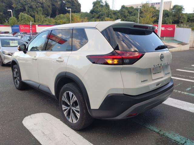 エクストレイル X e-4ORCE エクストリーマーX 当社試乗車を販売 4WD プロパイロット 純正12.3インチナビ 全周囲カメラ LEDヘッドライト&フォグ リヤフォグ 電動シート 前後シートヒーター ステアヒーター 電動リヤゲート SOSスイッチ(28枚目)