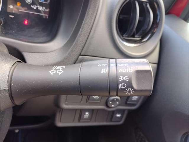 ノート e-パワー メダリスト 車間距離レーダー付オートクルーズ 純正ナビMM318D-W アラウンドビューモニター ドラレコ ETC インテリルームミラー LEDヘッドライト&フォグ オートエアコン ドライブモードセレクトスイッチ(15枚目)