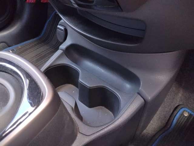 ノート e-パワー メダリスト 車間距離レーダー付オートクルーズ 純正ナビMM318D-W アラウンドビューモニター ドラレコ ETC インテリルームミラー LEDヘッドライト&フォグ オートエアコン ドライブモードセレクトスイッチ(17枚目)