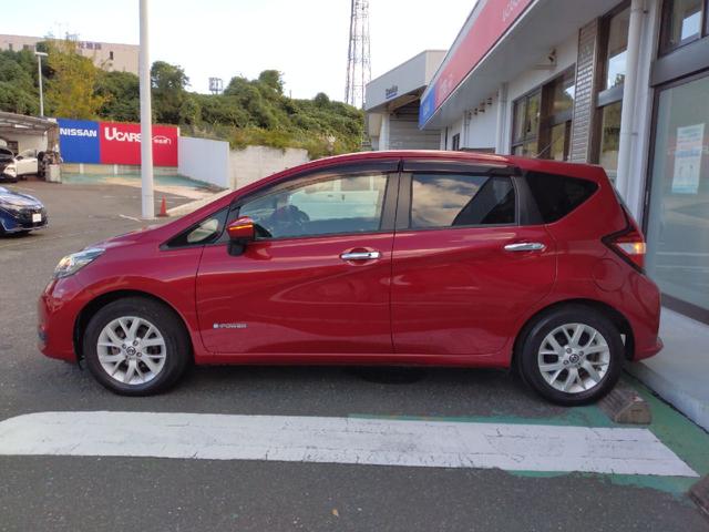 ノート e-パワー メダリスト 車間距離レーダー付オートクルーズ 純正ナビMM318D-W アラウンドビューモニター ドラレコ ETC インテリルームミラー LEDヘッドライト&フォグ オートエアコン ドライブモードセレクトスイッチ(25枚目)