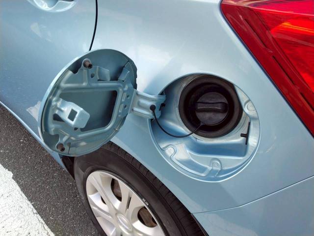 ノート Ｘ　ＤＩＧ－Ｓ　Ｖセレクション＋セーフティ　純正ナビＭＣ３１４Ｄ－Ｗ　フルセグ　Ｂｌｕｅｔｏｏｔｈ　ＣＤ／ＤＶＤ　ＡＭ／ＦＭ　ＬＥＤヘッドライト　オートエアコン　エマブレ　車線逸脱　踏み間違い　障害物ソナー　インテリキー　プッシュスタート（43枚目）