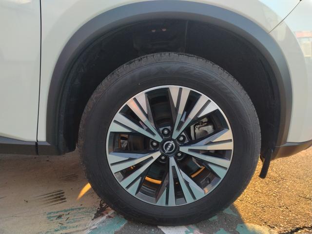 純正アルミホイール　タイヤサイズ　２３５／６０Ｒ１８