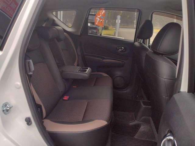 ノート e-パワー メダリスト 限定 独自企画 特 価 販 売 E-POWERメダリスト LEDヘッドライト&フォグ オートエアコン エマブレ 車線逸脱 ETC インテリキー プッシュスタート 純正アルミホイール(19枚目)