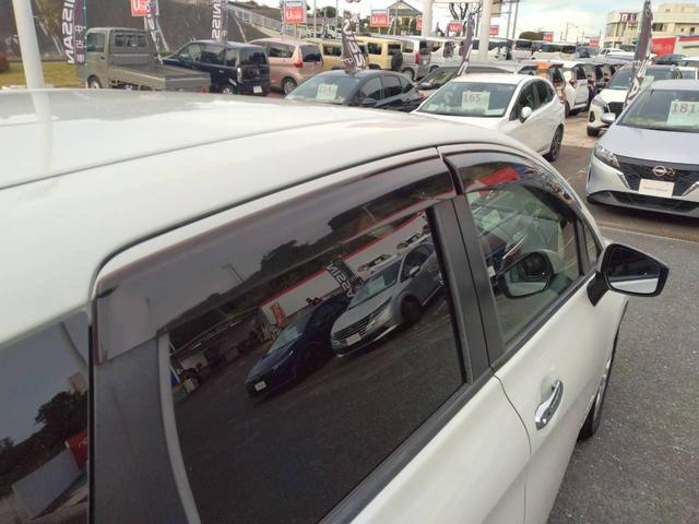 ノート e-パワー メダリスト 限定 独自企画 特 価 販 売 E-POWERメダリスト LEDヘッドライト&フォグ オートエアコン エマブレ 車線逸脱 ETC インテリキー プッシュスタート 純正アルミホイール(40枚目)