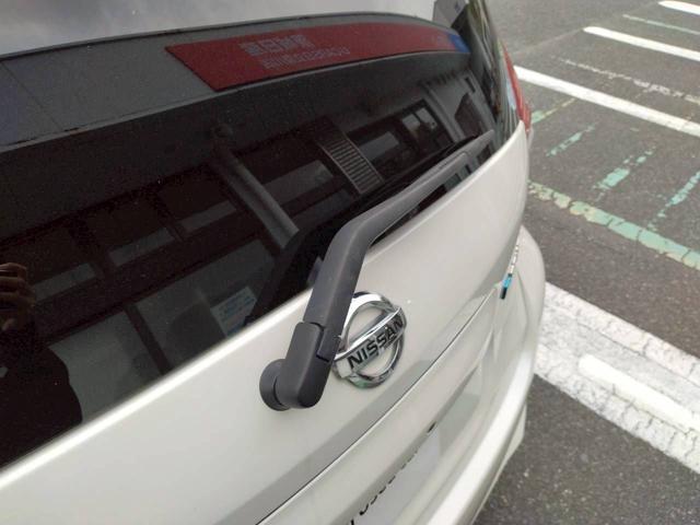 ノート e-パワー メダリスト 限定 独自企画 特 価 販 売 E-POWERメダリスト LEDヘッドライト&フォグ オートエアコン エマブレ 車線逸脱 ETC インテリキー プッシュスタート 純正アルミホイール(42枚目)