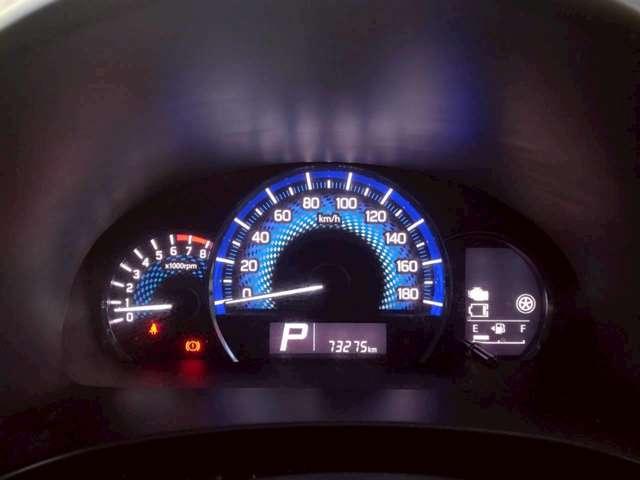 ソリオ ブラック&ホワイトII-DJE 限定 独自企画 特 価 販売 社外ナビ ETC オートエアコン 両側スライドドア(左側電動) シートヒーター HIDヘッドライト フォグランプ プッシュスタート 純正アルミホイール(5枚目)