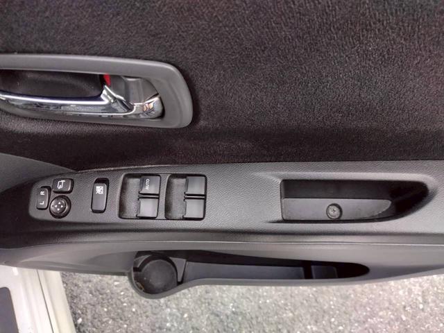 ソリオ ブラック&ホワイトII-DJE 限定 独自企画 特 価 販売 社外ナビ ETC オートエアコン 両側スライドドア(左側電動) シートヒーター HIDヘッドライト フォグランプ プッシュスタート 純正アルミホイール(38枚目)