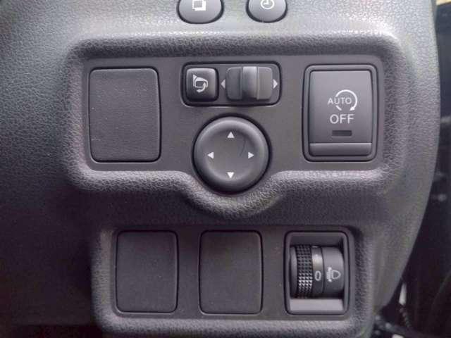 ノート メダリスト 限定 独自企画 特 別 価 格 販売 純正ナビMC312D-W フルセグ CD/DVD AM/FM Bluetooth 全周囲カメラ ETC オートエアコン アイドリングストップ プッシュスタート(9枚目)