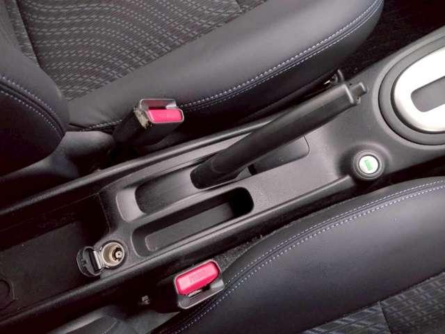 ノート メダリスト 限定 独自企画 特 別 価 格 販売 純正ナビMC312D-W フルセグ CD/DVD AM/FM Bluetooth 全周囲カメラ ETC オートエアコン アイドリングストップ プッシュスタート(15枚目)