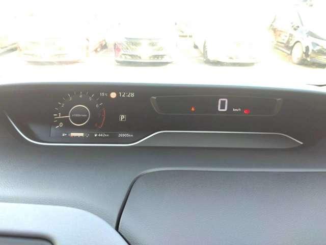 セレナ ハイウェイスターＶ　４ＷＤ　プロパイロット　純正１０インチナビ　アラウンドビューモニター　前後ドラレコ　ＥＴＣ　両側電動スライドドア（ハンズフリー機能付）　ＬＥＤヘッドライト＆フォグ　シートヒーター　オートホールド（8枚目）