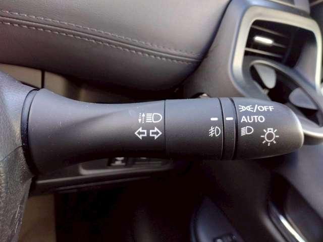 セレナ ハイウェイスターＶ　４ＷＤ　プロパイロット　純正１０インチナビ　アラウンドビューモニター　前後ドラレコ　ＥＴＣ　両側電動スライドドア（ハンズフリー機能付）　ＬＥＤヘッドライト＆フォグ　シートヒーター　オートホールド（16枚目）