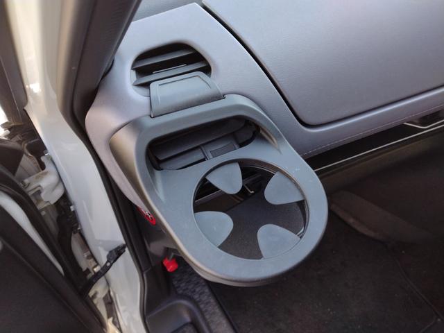 セレナ ハイウェイスターＶ　４ＷＤ　プロパイロット　純正１０インチナビ　アラウンドビューモニター　前後ドラレコ　ＥＴＣ　両側電動スライドドア（ハンズフリー機能付）　ＬＥＤヘッドライト＆フォグ　シートヒーター　オートホールド（25枚目）