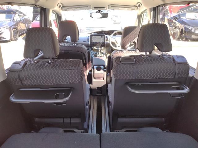 セレナ ハイウェイスターＶ　４ＷＤ　プロパイロット　純正１０インチナビ　アラウンドビューモニター　前後ドラレコ　ＥＴＣ　両側電動スライドドア（ハンズフリー機能付）　ＬＥＤヘッドライト＆フォグ　シートヒーター　オートホールド（31枚目）