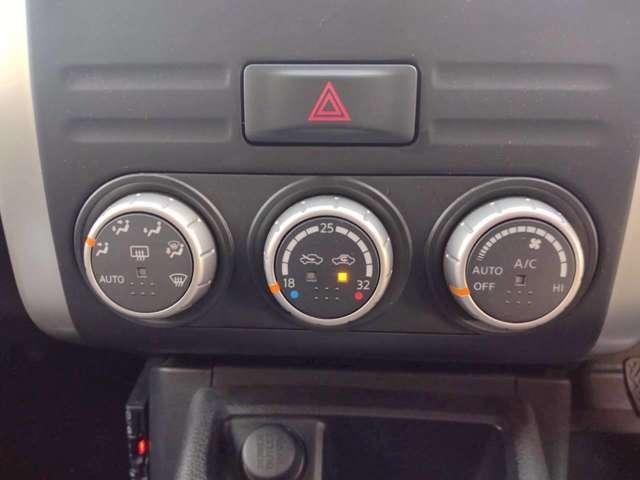 エクストレイル ２．０　２０Ｘｔｔ　４ＷＤ　オートクルーズ　前後シートヒーター　取説記録簿　運転席エアバック　ＡＵＴＯエアコン　ＰＳ　キーレスゴー　アルミホイル　ワンオーナー車　Ｗエアバック　切替４ＷＤ　バックビューモニター　ＰＷ　Ｓキー　ナビ＆ＴＶ　クルコン　メモリーナビ（7枚目）