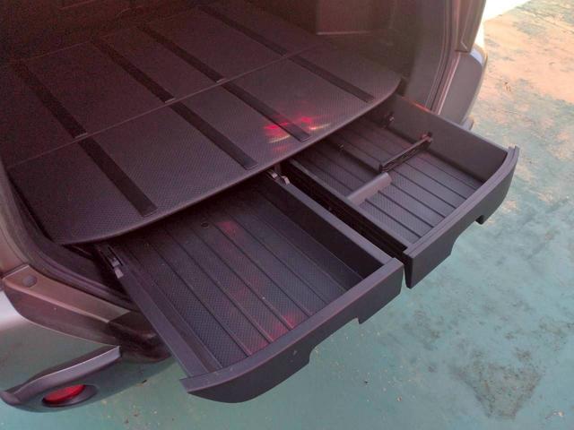 エクストレイル ２．０　２０Ｘｔｔ　４ＷＤ　オートクルーズ　前後シートヒーター　取説記録簿　運転席エアバック　ＡＵＴＯエアコン　ＰＳ　キーレスゴー　アルミホイル　ワンオーナー車　Ｗエアバック　切替４ＷＤ　バックビューモニター　ＰＷ　Ｓキー　ナビ＆ＴＶ　クルコン　メモリーナビ（44枚目）