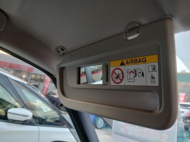 セレナ ｅ－パワー　ＸＶ　プロパイロット／純正９インチナビ／純正１１インチ後席モニター／前後ドラレコ／ＥＴＣ２．０／ＬＥＤヘッドライト＆ＬＥＤフォグ／両側電動スライドドア（ハンズフリー機能付）／電制パーキング／オートホールド（46枚目）