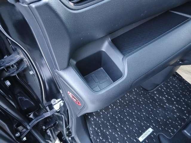 ルークス ６６０　ハイウェイスターＸ　初売り－限－定－特－価－車－／純正９インチナビ／　アイスト　衝突被害軽減ブレ－キ　マルチビューカメラ　車線逸脱警報装置　ＥＴＣ　ＬＥＤ　スマートキー　パワーウィンドウ　ワンオーナー　カーテンエアバック　ドライブレコーダー　ナビＴＶ　バックカメラ（15枚目）