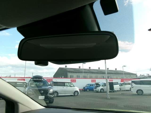 ノート 1.2 X メモリーナビ フルセグ バックモニター リアカメラ 衝突被害軽減ブレ-キ ETC付 LEDヘッドライト レーンアシスト インテリジェントキー ワンオーナー ドラレコ アイドリングストップ 整備記録簿 盗難防止システム ワンセグTV TVナビ(15枚目)