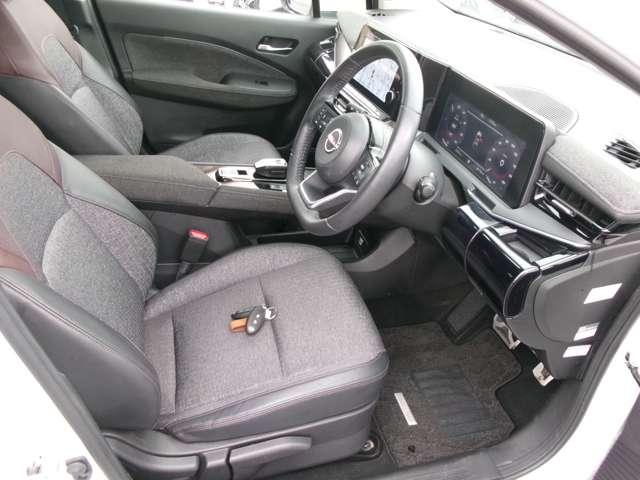 オーラ 1.2 G プロパイロット コネクトナビ フルセグ 自動(被害軽減)ブレーキ LED LKA サイドカメラ ETC カーテンエアバッグ イモビライザー アルミホイール インテリジェントキー パワーウィンドウ ワンオーナー フルオートエアコン ナビTV(9枚目)