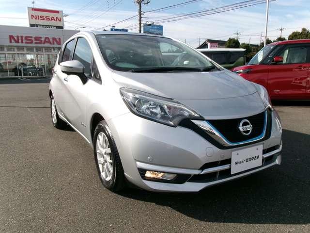 ノート １．２　ｅ－ＰＯＷＥＲ　メダリスト　メモリーナビ　純正前ドラレコ　アラビュー　被害軽減ブレーキ　ＴＶナビ　ドライブレコーダ　バックモニター　クルコン　インテリキー　アイドリングストップ　盗難防止装置　ＬＥＤランプ　車線逸脱警報システム　キーフリー　アルミホイール　ＥＴＣ　記録簿（20枚目）