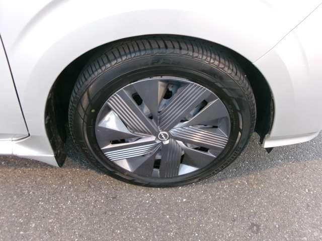 ノート １．２　Ｘ　プロパイロット　コネクトナビ　フルセグ　リアカメラ　衝突被害軽減ブレ－キ　全方位カメラ　ＥＴＣ付　ＬＥＤヘッドライト　レーダークルーズ　レーンアシスト　インテリジェントキー　ワンオーナー　ドラレコ　アイドリングストップ　整備記録簿　ＴＶナビ（19枚目）