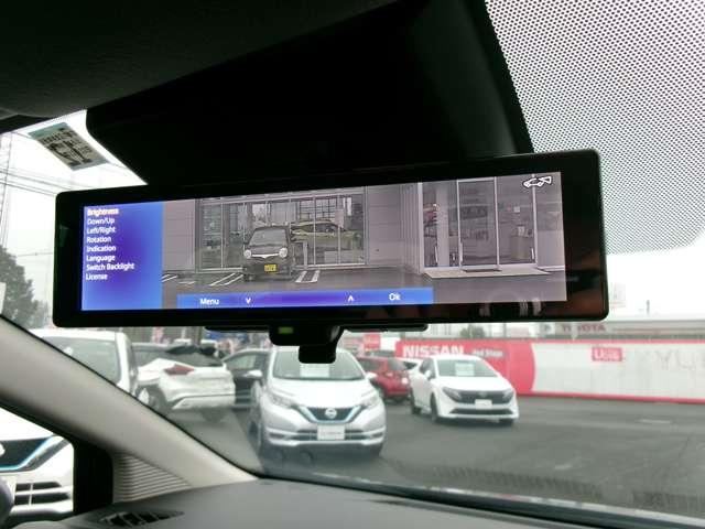 ノート １．２　Ｘ　初　売　特　価　車　当社社有車　リアカメラ　衝突被害軽減ブレ－キ　全方位カメラ　ＥＴＣ付　ＬＥＤヘッドライト　レーダークルーズ　レーンアシスト　インテリジェントキー　ワンオーナー　アイドリングストップ　盗難防止システム　ワンセグＴＶ（9枚目）