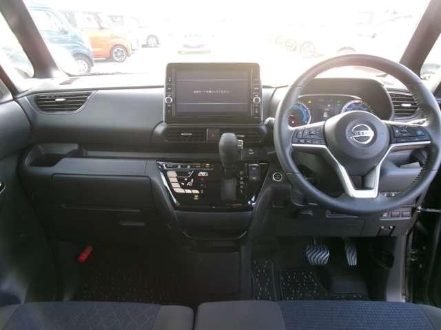 ルークス ６６０　ハイウェイスターＧターボ　プロパイロット　エディション　プロパイロット　メモリーナビ　フルセグ　両側パワードア　アラウンドビュ　プリクラッシュセーフティー　アダプティブクルコン　レーンキープ　ＴＶ　インテリキ－　ＬＥＤヘッドライト　アイドリングストップ　ＡＣ　セキュリティー　Ｒカメラ　ＰＳ　ＰＷ（4枚目）