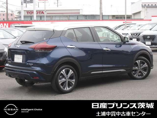 キックス Ｘ　日産認定中古車　プロパイロット　純正９インチメモリーナビ　アラウンドビューモニター　寒冷地仕様　シートヒーター　ステアリングヒーター　インテリジェントルームミラー　衝突軽減ブレーキ　踏み間違い防止（2枚目）