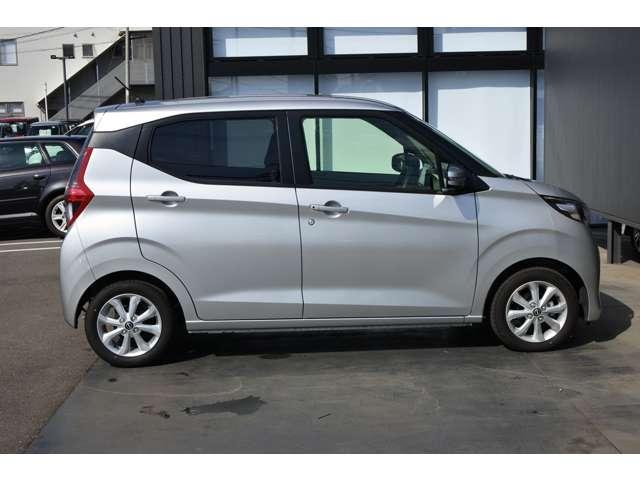 デイズ ６６０　Ｘ　社用車ＵＰ／純正９インチメモリーナビ・フルセ（4枚目）