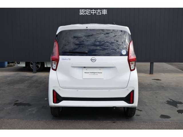 デイズ ６６０　Ｘ　社用車ＵＰ／純正９インチメモリーナビ・フルセ（7枚目）